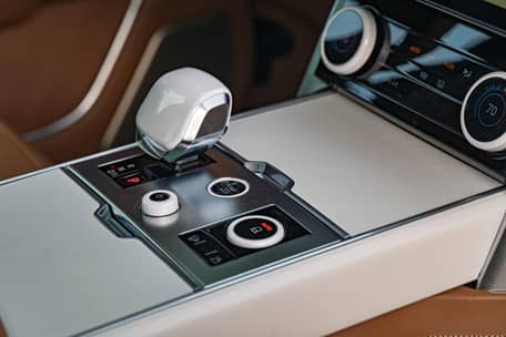 2022 Range Rover P530 SV LWB - Image 28
