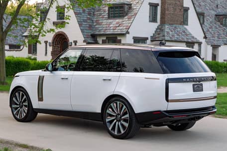2022 Range Rover P530 SV LWB - Image 4