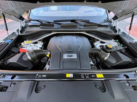 2022 Range Rover P530 SV LWB - Image 34