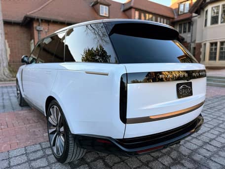 2022 Range Rover P530 SV LWB - Image 10