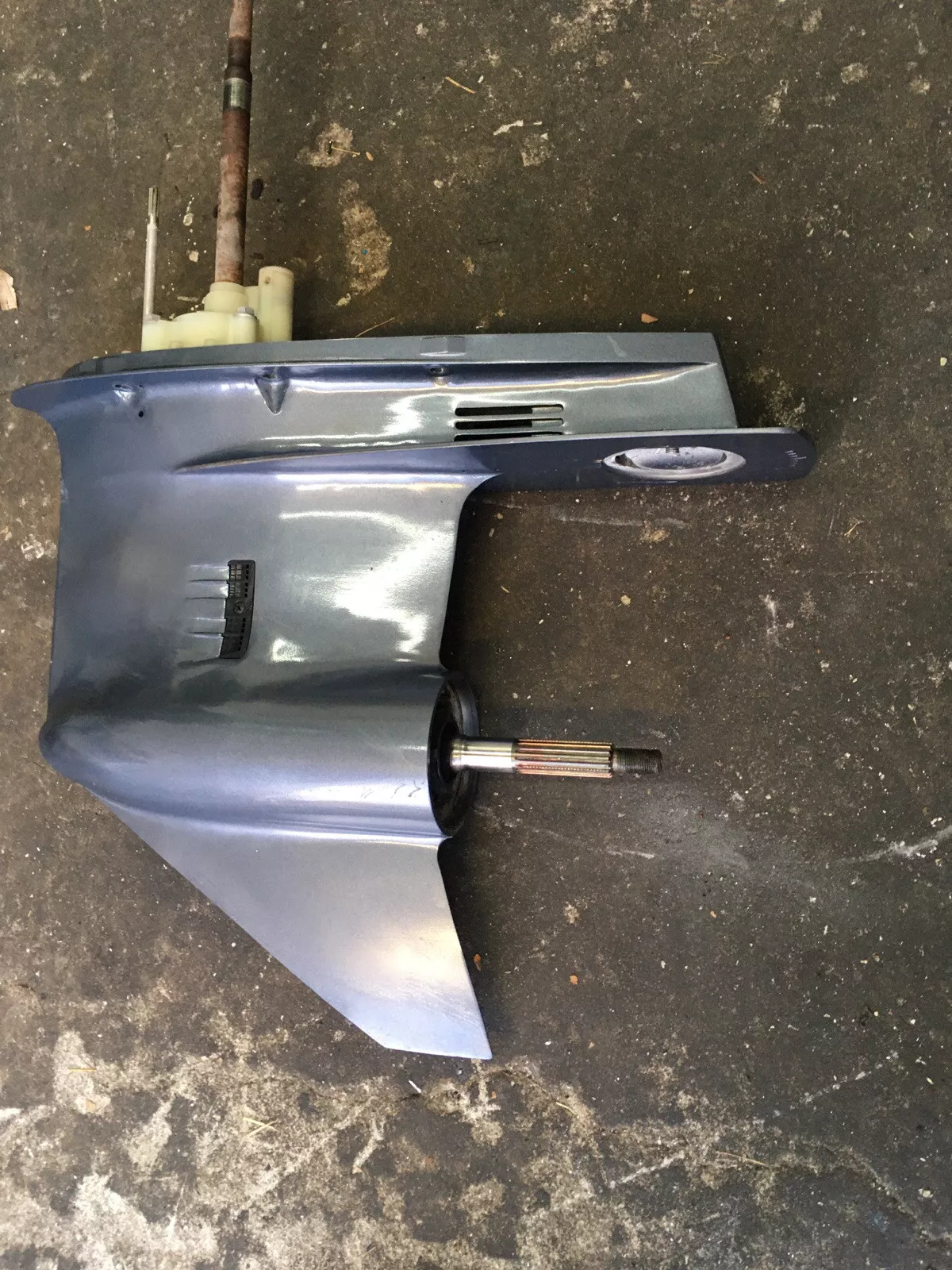 Yamaha F150 25 Four Stroke Lower Unit