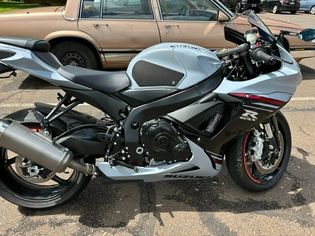 2023 Suzuki Sportbike Motorcycle GSX R 600 - Image 30