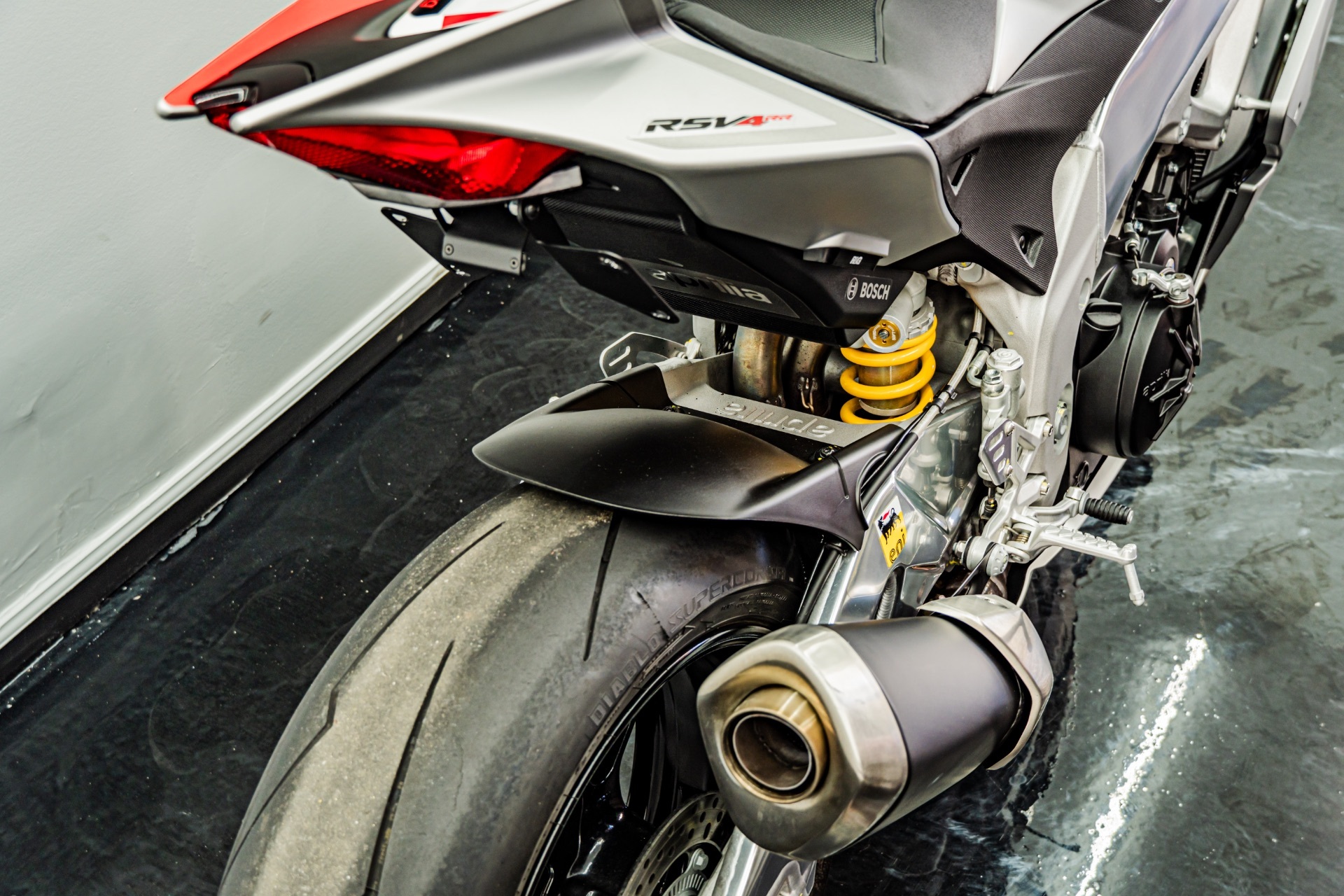 New 2016 Aprilia RSV4 RR - Image 9
