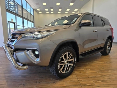 TOYOTA FORTUNER 2018 - Image 6