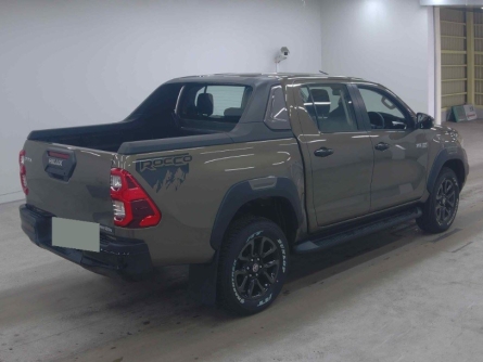 TOYOTA HILUX DOUBLE CAB 2024 - Image 7